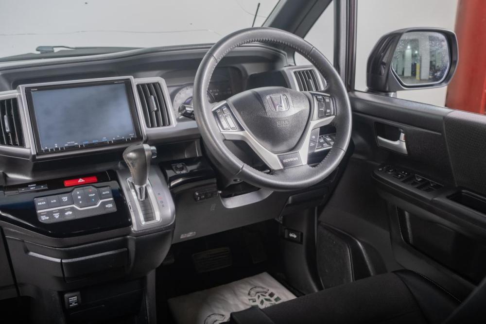Honda Stepwgn IV Рестайлинг Томск  - изображение 11