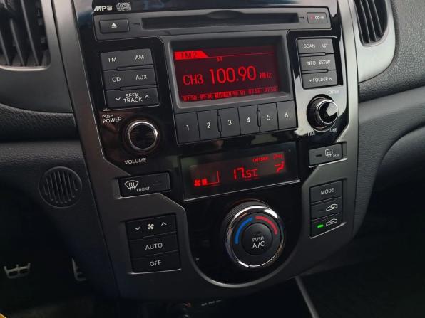 Kia Cerato II с пробегом 2012 года, цена 985 000 рублей, 162248 км, купе, Автокод Объявления