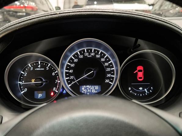 Mazda 6 III (GJ) Рестайлинг с пробегом 2016 года, цена 1 450 000 рублей, 291425 км, седан, Автокод Объявления