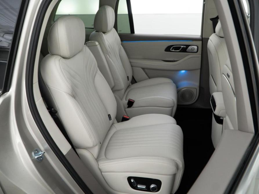 Geely Galaxy M9 Москва  - изображение 11