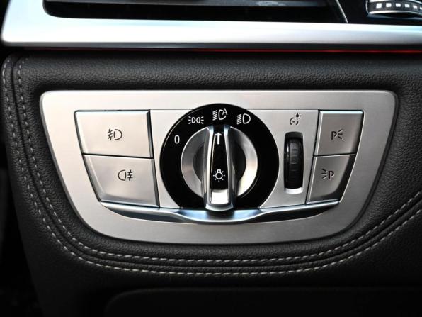 BMW 7 серии VI (G11/G12) с пробегом 2017 года, цена 3 349 000 рублей, 214737 км, седан, Автокод Объявления
