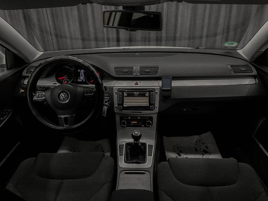 Volkswagen Passat B6 Красноярск  - изображение 10