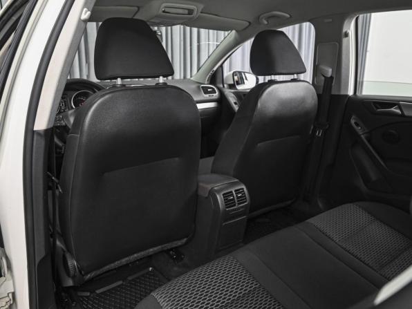 Volkswagen Golf VI с пробегом 2011 года, цена 919 000 рублей, 161341 км, хэтчбек, Автокод Объявления