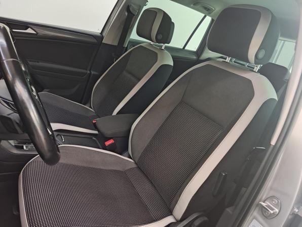 Volkswagen Tiguan II с пробегом 2018 года, цена 1 888 000 рублей, 264000 км, внедорожник, Автокод Объявления