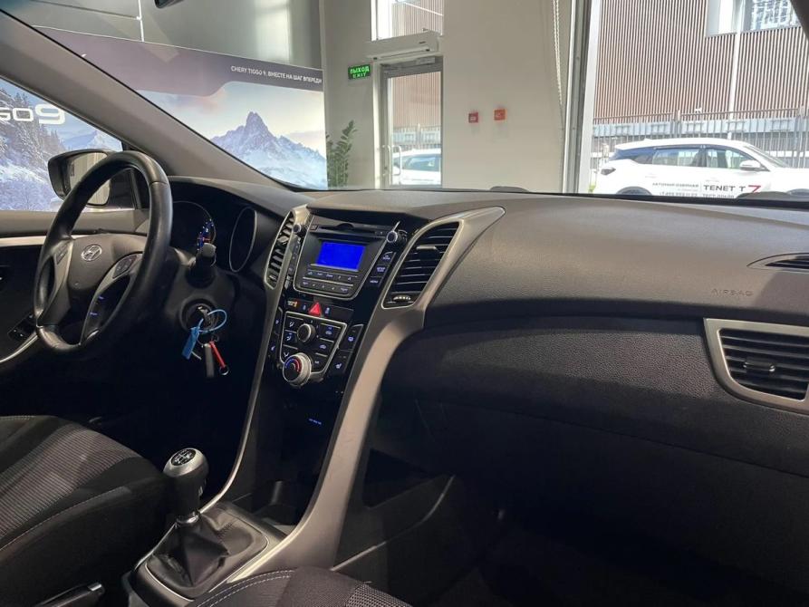 Hyundai i30 II Москва  - изображение 10