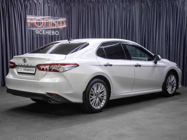 Toyota Camry VIII (XV70) с пробегом 2020 года, цена 2 898 000 рублей, 129840 км, седан, Автокод Объявления