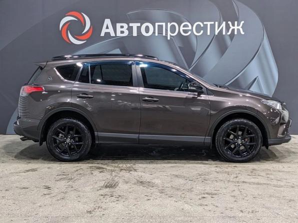 Toyota RAV4 IV (XA40) Рестайлинг с пробегом 2019 года, цена 2 550 000 рублей, 139627 км, внедорожник, Автокод Объявления