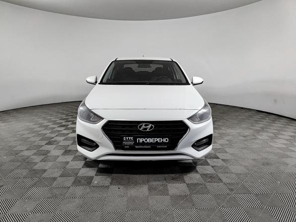 Hyundai Solaris II с пробегом 2017 года, цена 1 200 000 рублей, 192853 км, седан, Автокод Объявления