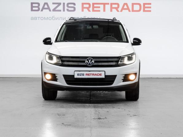 Volkswagen Tiguan I Рестайлинг с пробегом 2016 года, цена 1 819 000 рублей, 142395 км, внедорожник, Автокод Объявления