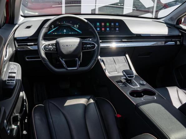 Omoda C5 I Рестайлинг с пробегом 2024 года, цена 2 225 000 рублей, 17502 км, внедорожник, Автокод Объявления