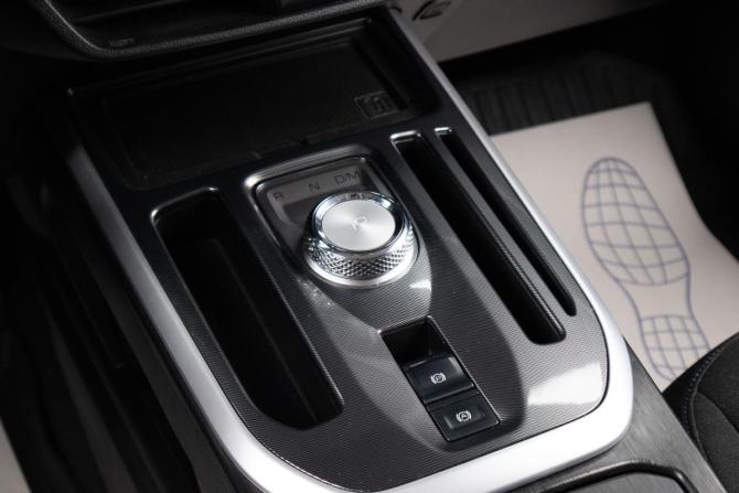 Haval Jolion I Рестайлинг с пробегом 2024 года, цена 1 609 000 рублей, 58000 км, внедорожник, Автокод Объявления