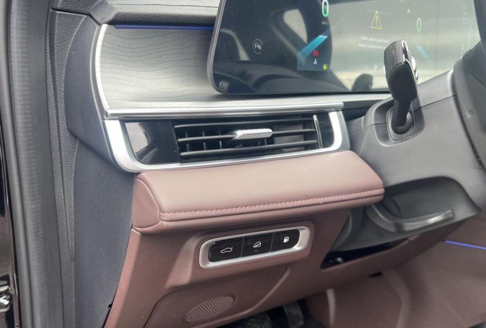 Chery Tiggo 8 Pro Plug-in Hybrid Красноярск  - изображение 21