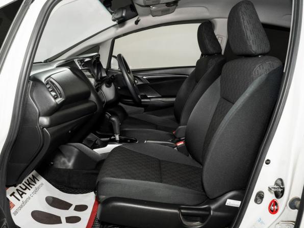 Honda Fit III с пробегом 2013 года, цена 999 000 рублей, 150500 км, хэтчбек, Автокод Объявления
