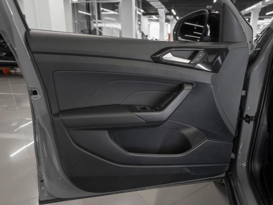 Volkswagen Tharu XR Москва  - изображение 15