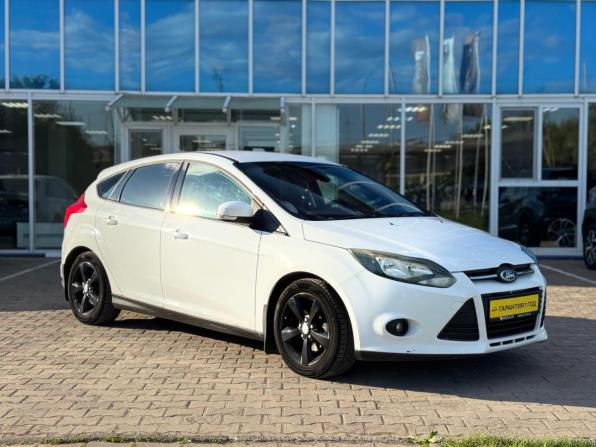 Ford Focus III с пробегом 2012 года, цена 690 000 рублей, 202993 км, хэтчбек, Автокод Объявления
