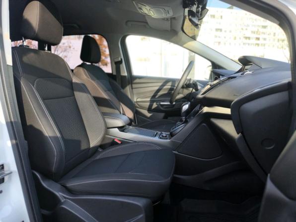 Ford Kuga II Рестайлинг с пробегом 2018 года, цена 2 019 000 рублей, 62075 км, внедорожник, Автокод Объявления