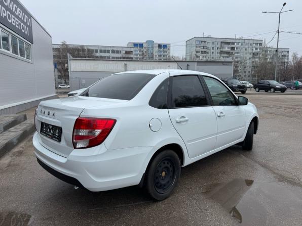Lada (ВАЗ) Granta I Рестайлинг с пробегом 2023 года, цена 760 000 рублей, 54123 км, седан, Автокод Объявления