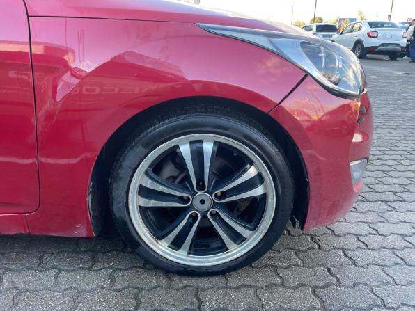 Hyundai Veloster I с пробегом 2012 года, цена 1 094 000 рублей, 158688 км, хэтчбек, Автокод Объявления