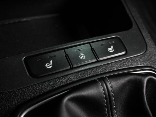 Kia Rio IV Рестайлинг с пробегом 2020 года, цена 1 599 000 рублей, 69735 км, седан, Автокод Объявления