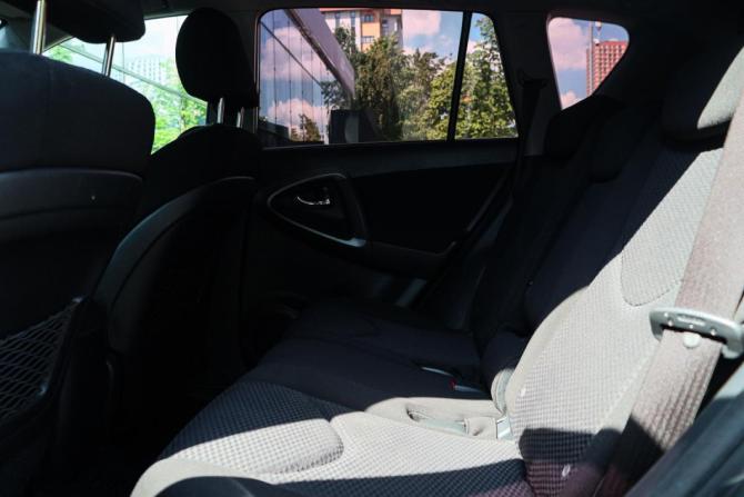 Toyota RAV4 III (XA30) Рестайлинг с пробегом 2012 года, цена 1 350 000 рублей, 233516 км, внедорожник, Автокод Объявления