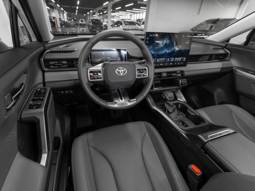 Toyota RAV4 VI (XA60) Москва  - изображение 7