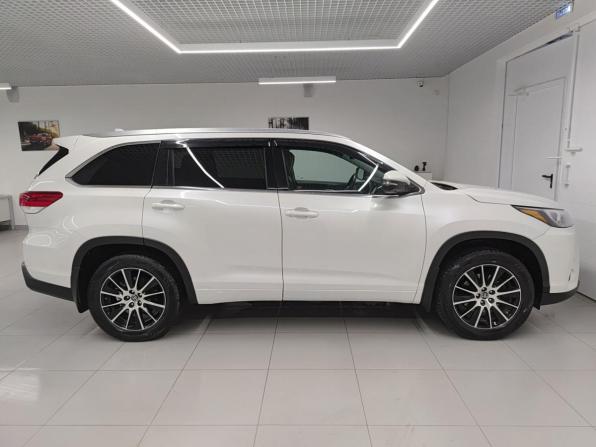 Toyota Highlander III (XU50) Рестайлинг с пробегом 2019 года, цена 3 160 000 рублей, 274059 км, внедорожник, Автокод Объявления
