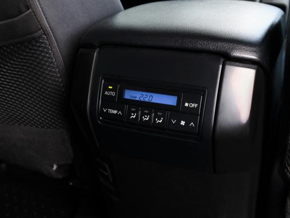 Toyota Land Cruiser Prado 150 Series Рестайлинг 3 с пробегом 2021 года, цена 4 890 000 рублей, 64243 км, внедорожник, Автокод Объявления