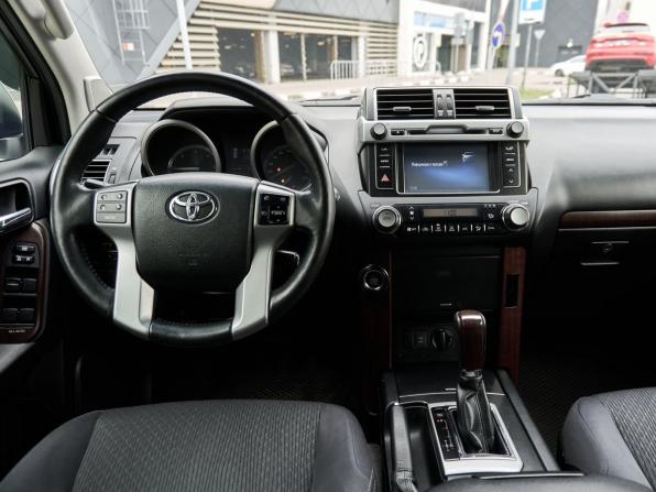 Toyota Land Cruiser Prado 150 Series Рестайлинг 1 с пробегом 2014 года, цена 3 448 000 рублей, 192900 км, внедорожник, Автокод Объявления