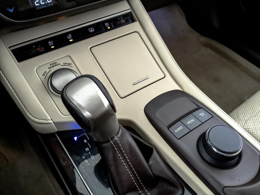 Lexus ES VI Рестайлинг Москва  - изображение 27