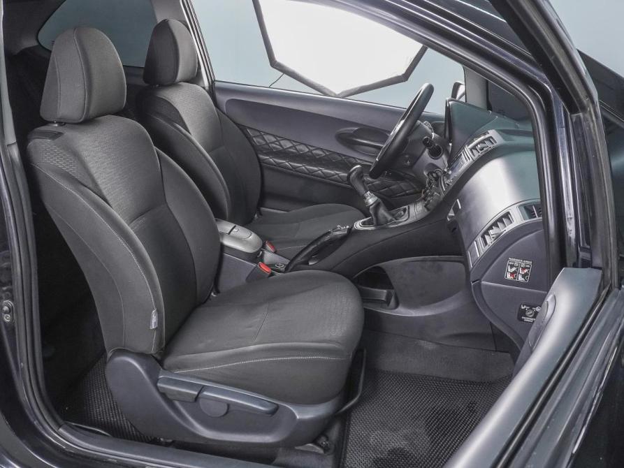 Toyota Auris I Ростов-на-Дону  - изображение 8
