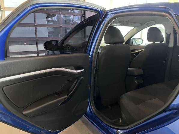 Lada (ВАЗ) Vesta I с пробегом 2021 года, цена 1 030 000 рублей, 127206 км, седан, Автокод Объявления