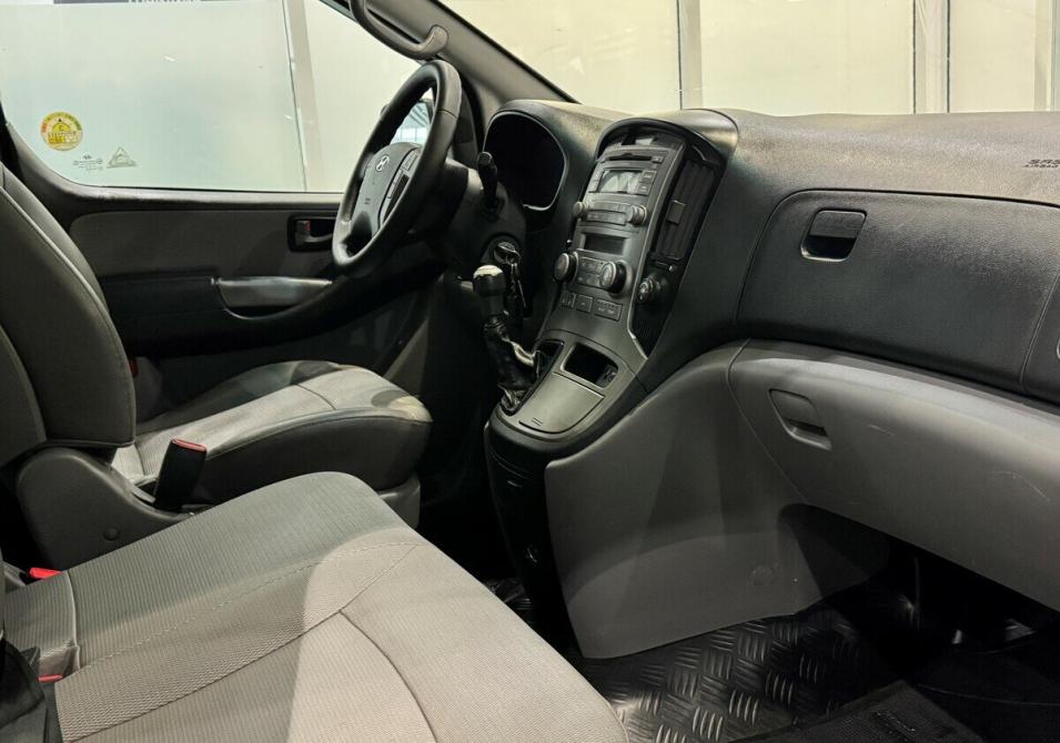 Hyundai Grand Starex I Москва  - изображение 11