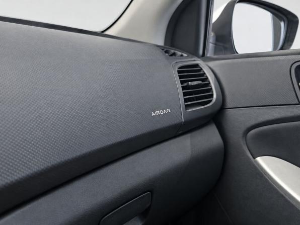 Hyundai Solaris I Рестайлинг с пробегом 2015 года, цена 1 079 000 рублей, 88907 км, седан, Автокод Объявления