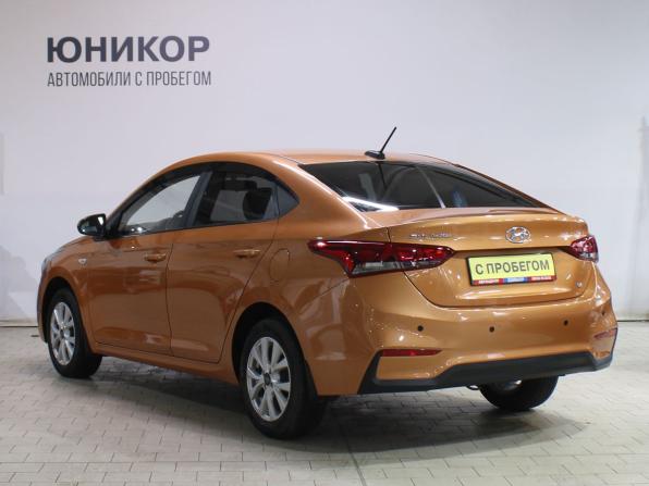 Hyundai Solaris II с пробегом 2017 года, цена 1 219 000 рублей, 113747 км, седан, Автокод Объявления