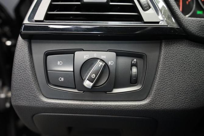 BMW 3 серии VI (F3x) Рестайлинг с пробегом 2015 года, цена 2 680 000 рублей, 180000 км, седан, Автокод Объявления