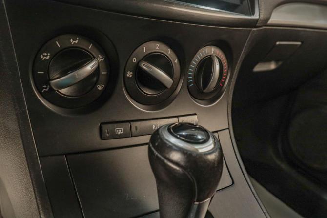 Mazda 3 II (BL) Рестайлинг с пробегом 2012 года, цена 1 079 000 рублей, 184000 км, седан, Автокод Объявления