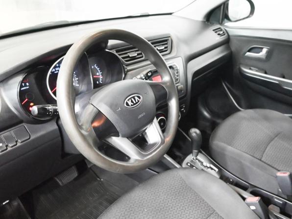 Kia Rio III с пробегом 2012 года, цена 950 000 рублей, 179013 км, хэтчбек, Автокод Объявления