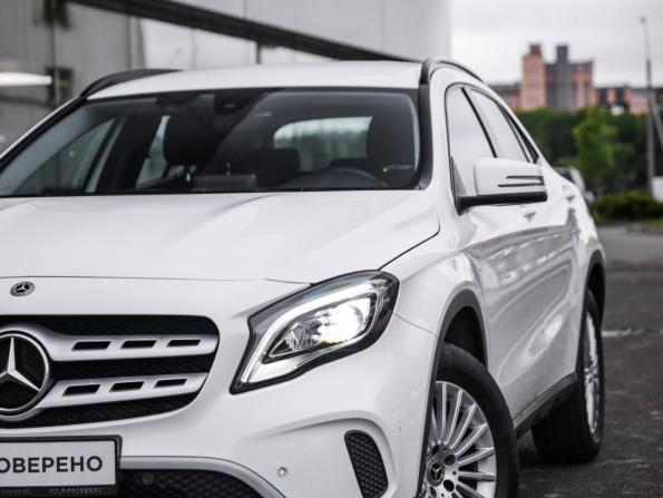 Mercedes-Benz GLA I (X156) Рестайлинг с пробегом 2018 года, цена 2 299 000 рублей, 75607 км, внедорожник, Автокод Объявления