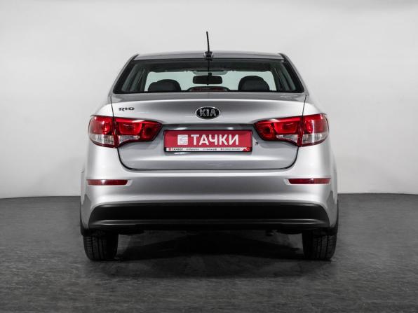 Kia Rio III Рестайлинг с пробегом 2017 года, цена 1 090 000 рублей, 52832 км, седан, Автокод Объявления