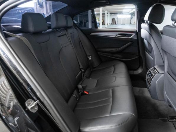 BMW 5 серии VII (G30/G31/G38) с пробегом 2018 года, цена 2 980 000 рублей, 168246 км, седан, Автокод Объявления
