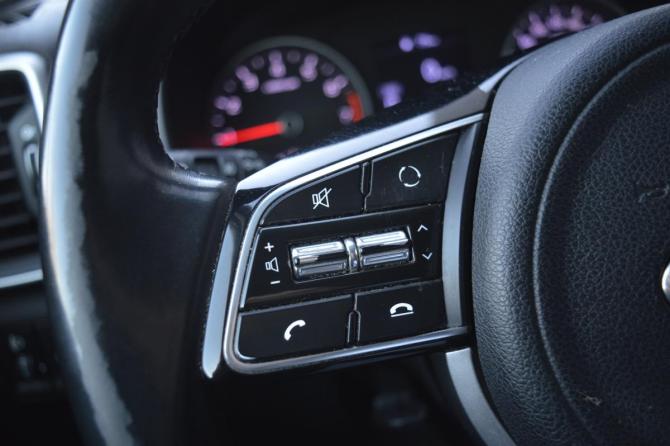 Kia Sportage IV Рестайлинг с пробегом 2020 года, цена 2 170 000 рублей, 123698 км, внедорожник, Автокод Объявления