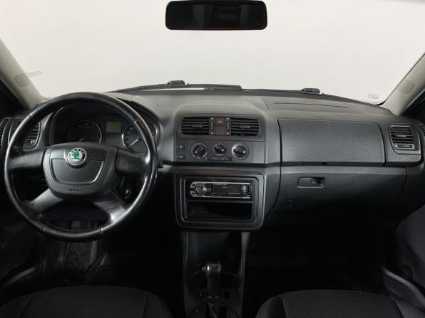 Skoda Fabia II с пробегом 2010 года, цена 549 000 рублей, 202000 км, хэтчбек, Автокод Объявления