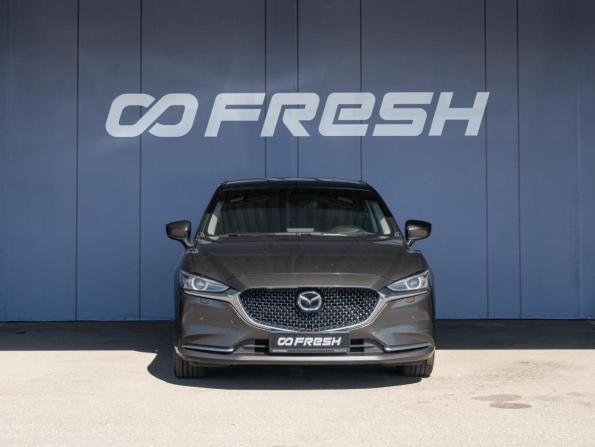 Mazda 6 III (GJ) Рестайлинг 2 с пробегом 2020 года, цена 2 680 000 рублей, 64142 км, седан, Автокод Объявления