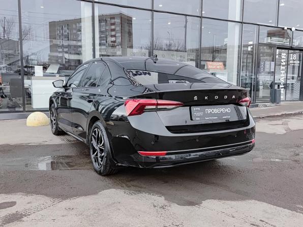 Skoda Octavia IV (A8) с пробегом 2021 года, цена 2 813 000 рублей, 58757 км, лифтбек, Автокод Объявления