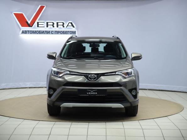 Toyota RAV4 IV (XA40) Рестайлинг с пробегом 2018 года, цена 2 630 000 рублей, 109428 км, внедорожник, Автокод Объявления