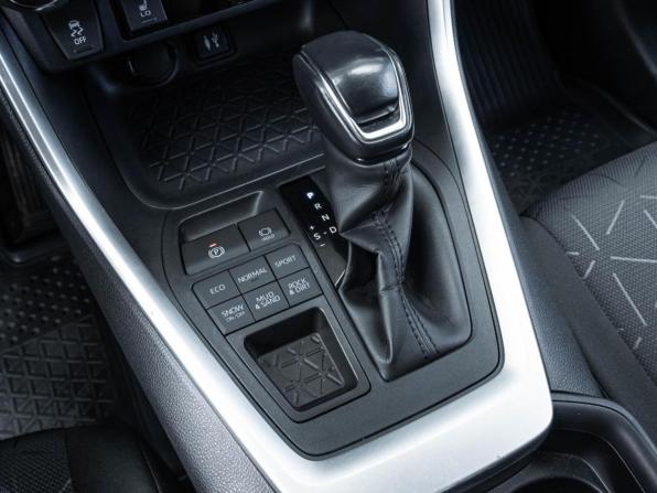 Toyota RAV4 V (XA50) с пробегом 2020 года, цена 3 930 000 рублей, 61650 км, внедорожник, Автокод Объявления