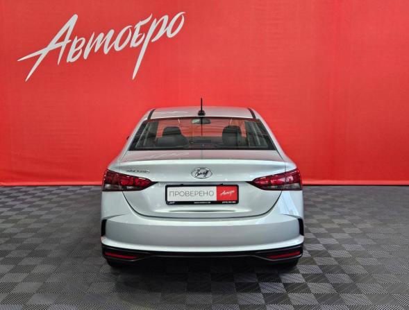 Hyundai Solaris II Рестайлинг с пробегом 2021 года, цена 1 495 000 рублей, 88600 км, седан, Автокод Объявления