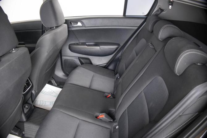Kia Sportage IV Рестайлинг с пробегом 2021 года, цена 2 699 000 рублей, 99000 км, внедорожник, Автокод Объявления