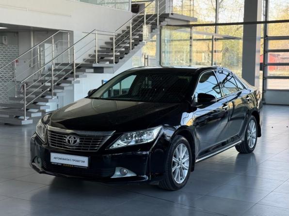 Toyota Camry VII (XV50) с пробегом 2013 года, цена 1 615 000 рублей, 272002 км, седан, Автокод Объявления