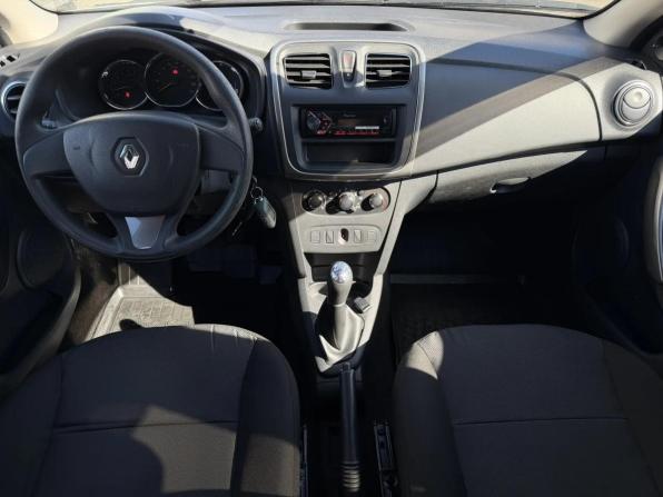Renault Logan II Рестайлинг с пробегом 2018 года, цена 829 000 рублей, 105000 км, седан, Автокод Объявления